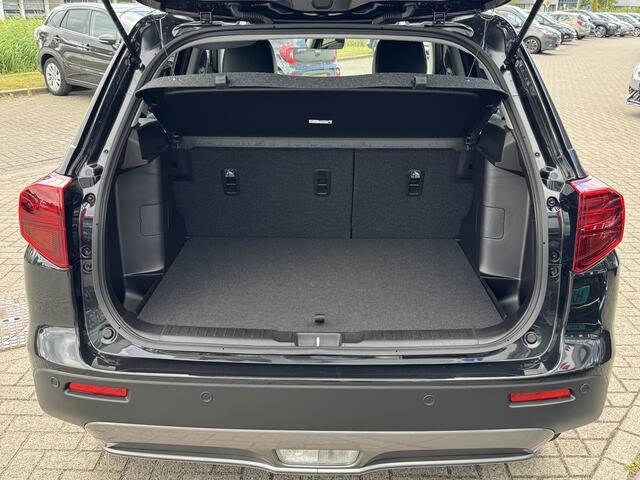 Suzuki VITARA 1.4 Boosterjet Style Smart Hybrid Direct uit voorraad leverbaar. Nu met ¤1.000 extra voordeel
