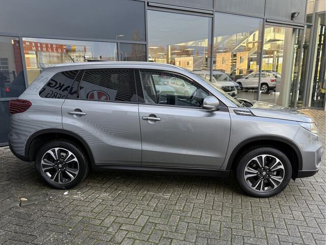 Suzuki VITARA 1.5 Hybrid Style AUTOMAAT AUTOMAAT,LED,NAVI/CAM,PANO
