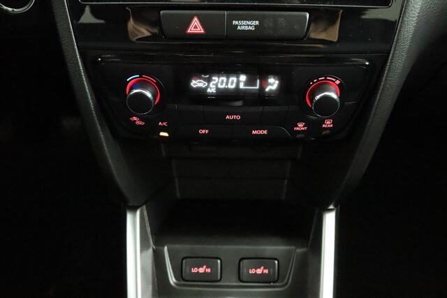 Suzuki VITARA 1.4 Boosterjet Select Smart Hybrid | Adaptive Cruise Control | Achteruitrijcamera | Apple Carplay | Android Auto |