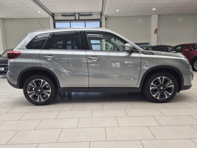 Suzuki VITARA 1.4 Boosterjet Stijl Automaat [ALLSEASONBANDEN | PANODAK | CARPL