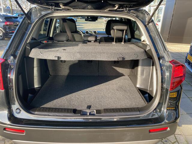 Suzuki VITARA 1.5 Hybrid Select Automaat 35dkm BTW Fabrieksgarantie All Seasons banden info: 0492588976