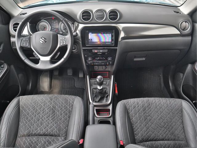Suzuki VITARA 1.4 Boosterjet Style Smart Hybrid | Camera | Navigatie | Stoelverwarming | Cruise control | Afneembare Trekhaak |