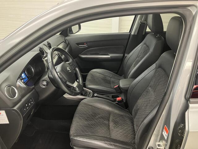 Suzuki VITARA 1.4 Boosterjet Comfort Smart Hybrid / Dealer Onderhouden / Schuif/Kanteldak / Trekhaak / Adaptive Cruise Control / Half Lederen Bekleding /