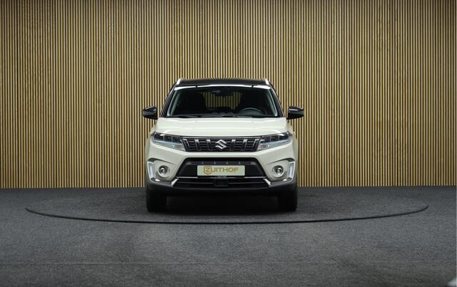Suzuki VITARA 1.5 Hybrid Automaat Select Rhino Edition | Trekhaak | Navigatie | Adaptive Cruise | Camera | Two tone | Full led