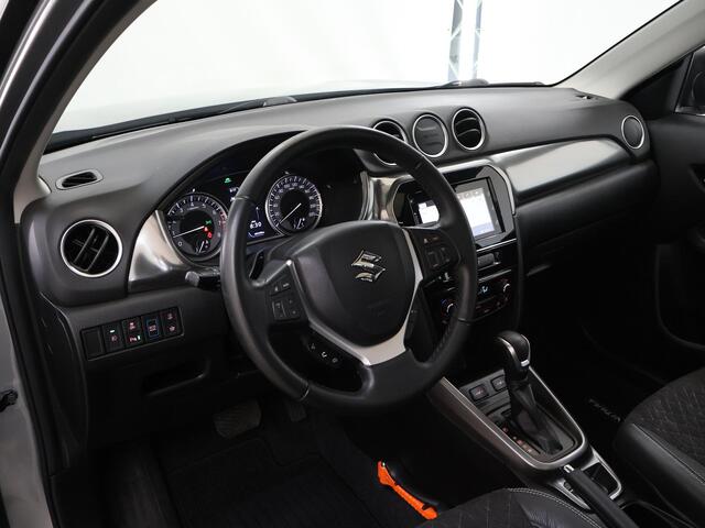 Suzuki VITARA 1.5 Hybrid Style | Navigatie | Parkeercamera | Stoelverwarming/verkoeling | Keyless Go |