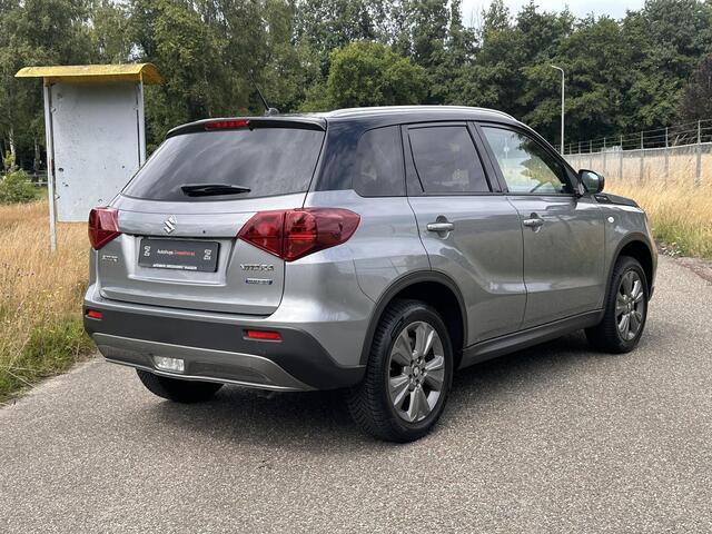 Suzuki VITARA 1.4 Boosterjet Style Smart Hybrid | Camera | Nieuwstaat | 4-seizoenenbanden | 7.951 km