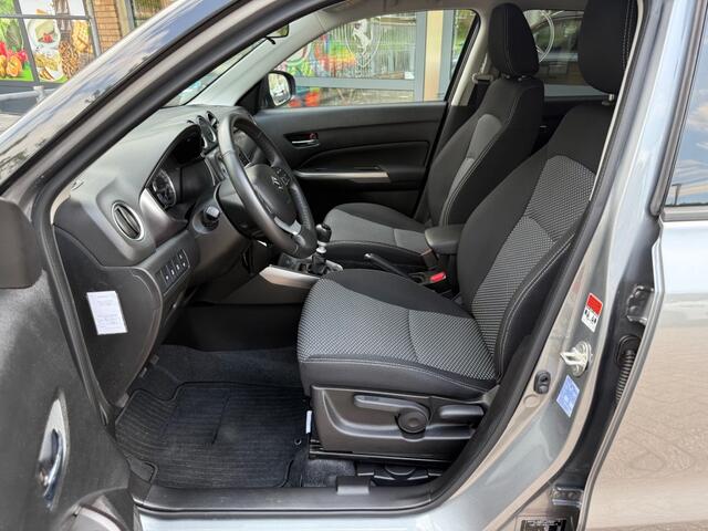 Suzuki VITARA 1.4 BoosterJet Select Hybrid Navi Carplay Clima Cruise Camera