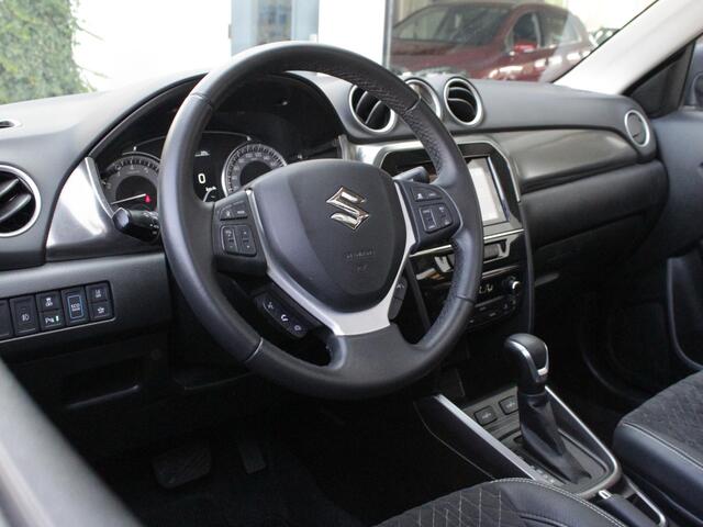 Suzuki VITARA 1.5 Boosterjet Style Hybrid Automaat | Schuifdak | Adap. Cruise | Camera