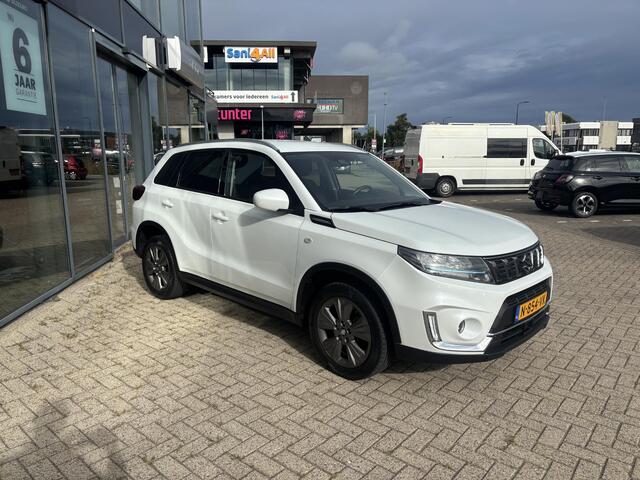 Suzuki VITARA 1.4 Boosterjet Select Smart Hybrid | Achteruitrijcamera | Apple Carplay & Android auto