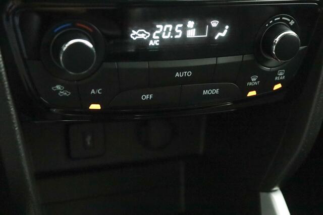 Suzuki VITARA 1.4 S | Climate control | Cruise control adaptive | Navigatie | Camera | Trekhaak afn. | Stoelverwarming |