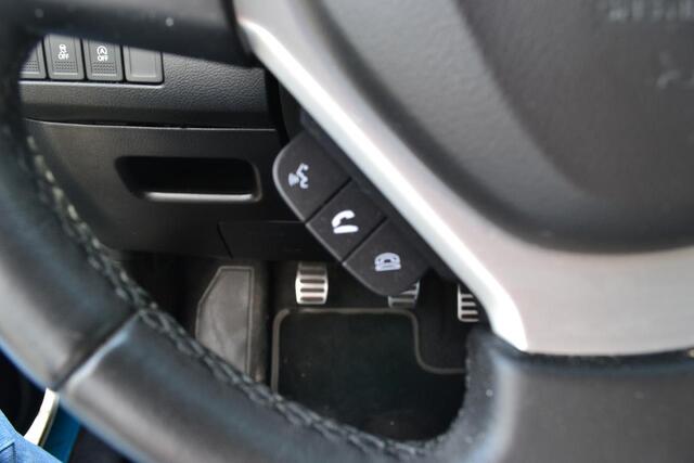 Suzuki VITARA 1.6 EXCLUSIVE|NAVI|TREKHAAK|STOELVERWARMING