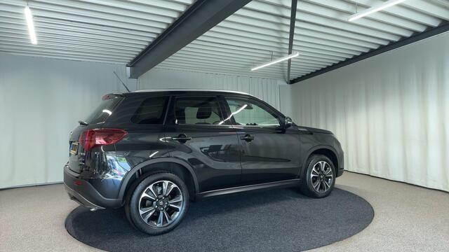 Suzuki VITARA 1.4 Boosterjet Style Smart Hybrid AllGrip Automaat | Pano | Carplay | LED