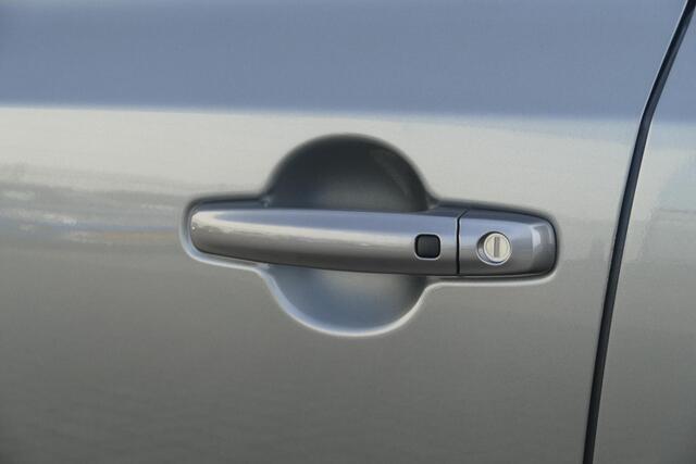 Suzuki VITARA 1.5 Hybrid Style | PANO | ALL-SEASON | RIJKLAARPRIJS |