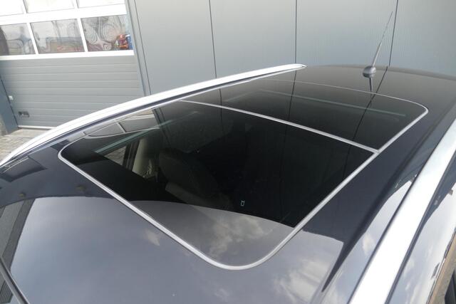 Suzuki VITARA 1.5 Hybrid Style | PANO | ALL-SEASON | RIJKLAARPRIJS |