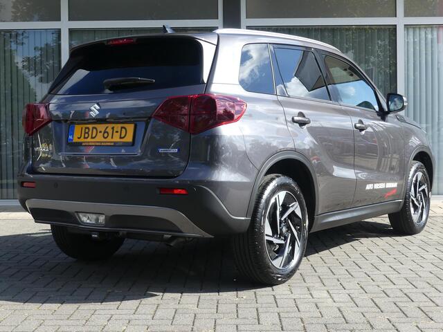 Suzuki VITARA 1.4 Boosterjet Style Hybrid 110PK AUTOMAAT, Afneembare Trekhaak, Navigatie, Apple Carplay, Android Auto, Stoel verwarming.