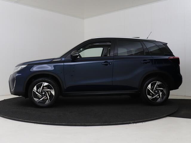 Suzuki VITARA 1.4 Boosterjet Style Hybrid | Sunroof | Parkeersensoren Voor & Achter | Suede met Leder | Pano / Sunroof