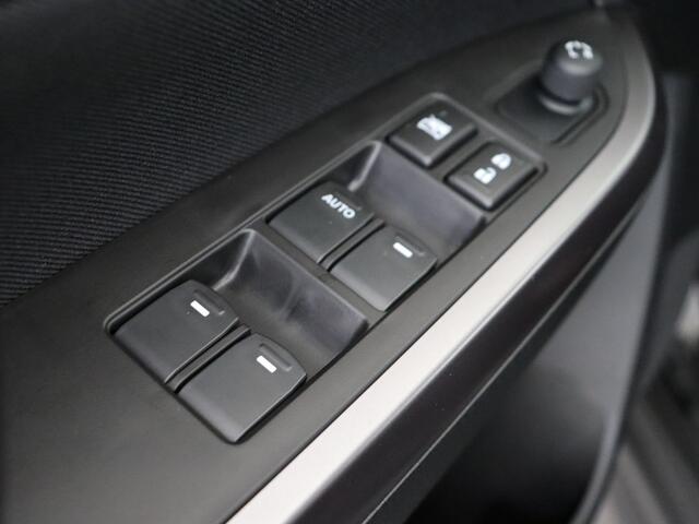 Suzuki VITARA 1.4 Boosterjet Select Hybrid | Privacy Glass | Stoelverwarming | Suzuki Safety System |