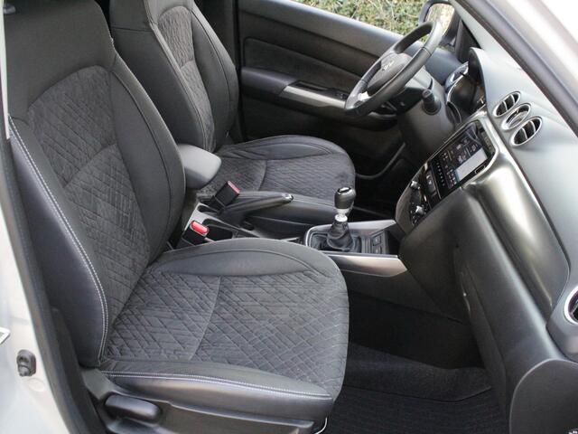 Suzuki VITARA 1.4 Boosterjet Style Smart Hybrid | Navi | Adap. Cruise | Clima | Camera | Lm-Velgen