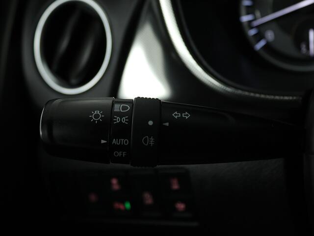 Suzuki VITARA 1.4 Boosterjet Style Smart Hybrid | Apple Carplay / Android Auto (Navigatie) | Parkeersensoren rondom | Lederen bekleding | Keyless Entry |