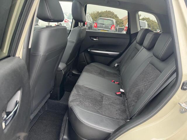 Suzuki VITARA 1.4 Boosterjet Style Hybrid | NIEUW MODEL! |