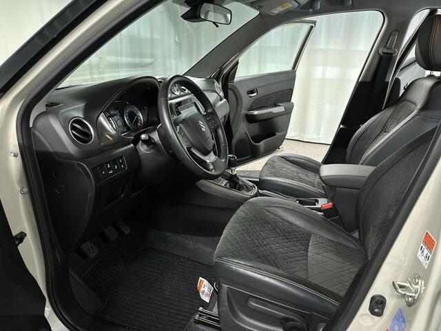 Suzuki VITARA 1.4 Boosterjet Style Smart Hybrid Navi | LED | Camera