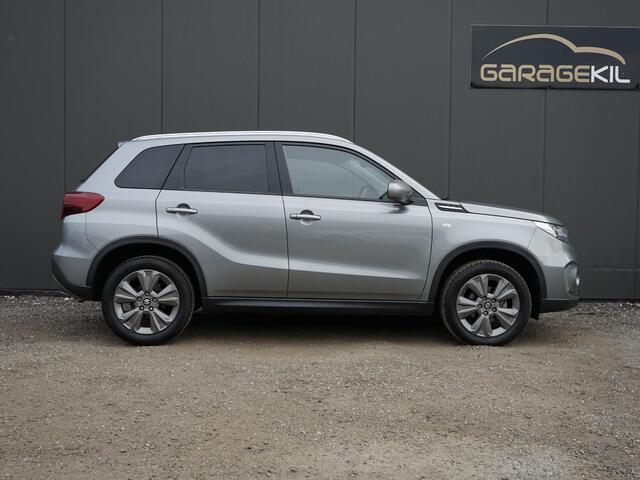 Suzuki VITARA 1.4 Boosterjet Comfort Smart Hybrid Dealeronderh. / Led / Smartphone Integratie / Camera / PDC / LM velgen