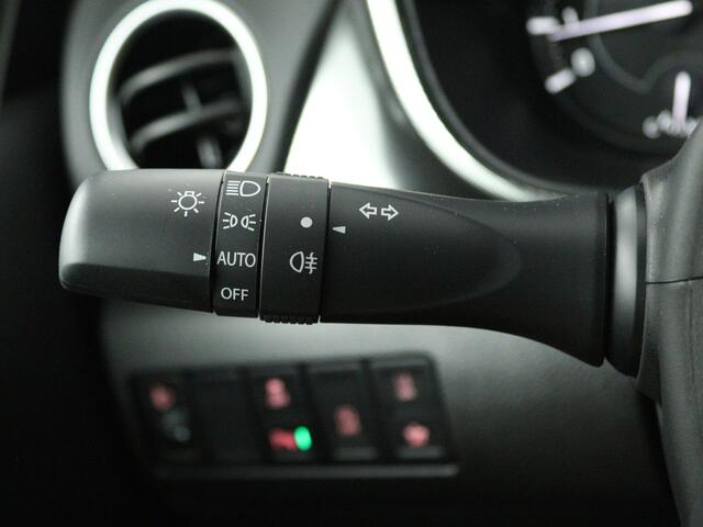 Suzuki VITARA 1.4 Boosterjet Smart Hybrid Style | Apple Carplay / Android Auto (Navigatie) | Parkeersensoren rondom | Lederen bekleding | Keyless Entry |