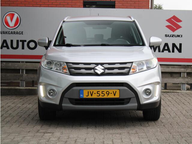 Suzuki VITARA 1.6 Exclusive Achteruitrijcamera, Cruise Control, Navigatie, Climate Control, Stoelverwarming