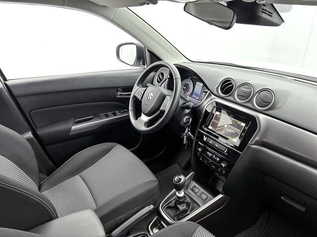 Suzuki VITARA 1.4 Boosterjet Select Smart Hybrid | Trekhaak | Stoelverwarming | Parkeercamera | Apple Carplay -/ Android Auto |