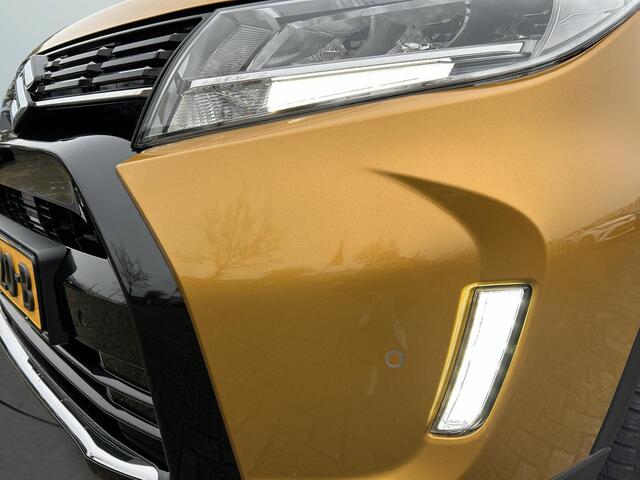 Suzuki VITARA 1.5 Hybrid Style | Rijklaar | Panoramadak | Navigatie | Climate Control | Cruise Control Adaptief