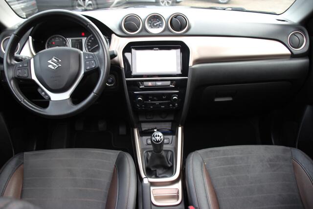 Suzuki VITARA 1.6 Experience | Trekhaak | Opendak | Leer | PDC |