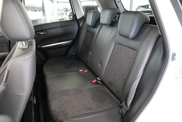 Suzuki VITARA 1.5 Hybrid Style | Schuif- kanteldak | Cruise Adaptief | Camera