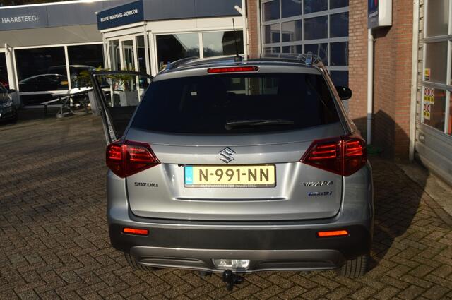 Suzuki VITARA 1.4 B.jet Select Hybrid, Trekhaak, Camera