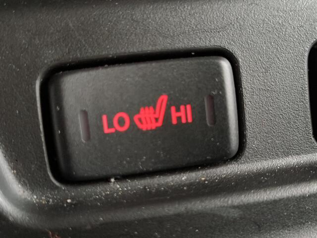 Suzuki VITARA 1.5 Hybrid Select AUTOMAAT uit 2023 Rijklaar + 12 maanden Bovag-garantie Henk Jongen Auto's in Helmond, al 50 jaar service zoals 't hoort!