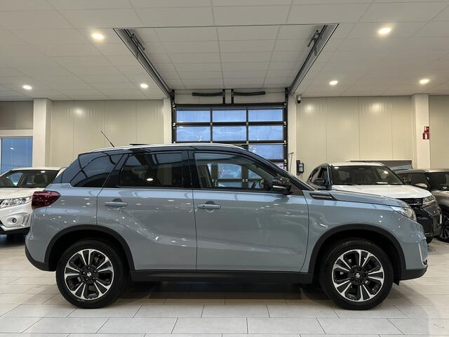 Suzuki VITARA 1.4 B.jet Style Automaat [ 1500 KG TREKGEWICHT | TOT 10 JAR GARA