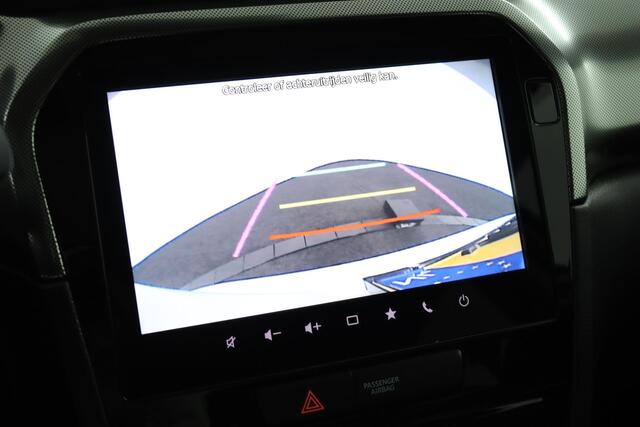Suzuki VITARA 1.4 Boosterjet Smart Hybrid Style | Uniek Two tone| Climate control | Cruise control adaptive | Camera | Apple carplay, Android auto | Stolverwarming | Travel pack | Haaievin antenne |