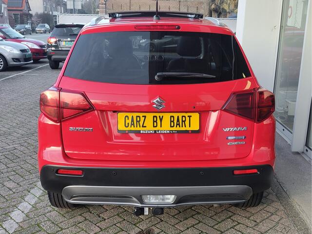 Suzuki VITARA 1.4 BOOSTERJET STYLE SMART HYBRID ALLGRIP Open dak | Trekhaak | 4x4 | Dodehoeksens.