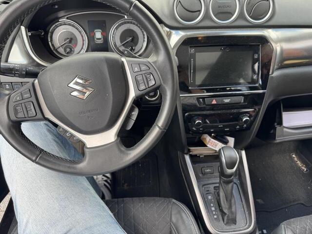 Suzuki VITARA 1.5 FULL HYBRID STYLE AUT. Trekhaak | Adaptive Cruise | Camera