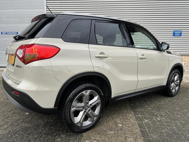 Suzuki VITARA 1.6 Exclusive | Trekhaak | 17" LM | Climate Control | Apple Carplay & Android Auto