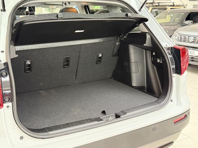 Suzuki VITARA 1.5 Hybrid Style FullHybride [ PANORAMADAK I ADAPTIEVE CRUIS I A