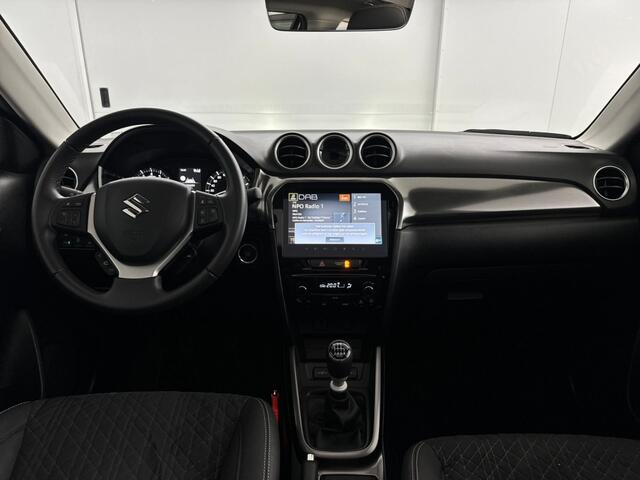 Suzuki VITARA 1.4 Style Smart Hybrid | Panoramadak | Lederen Bekleding | Adaptieve Cruise Control