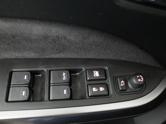 Suzuki VITARA 1.4 Boosterjet Smart Hybrid Style | Apple Carplay / Android Auto (Navigatie) | Parkeersensoren rondom | Lederen bekleding | Keyless Entry |