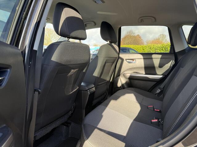 Suzuki VITARA 1.0 Boosterjet Select Stoelverwarming | Achteruitrijcamera | Trekhaak
