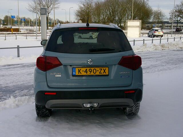 Suzuki VITARA 1.4 Boosterjet Style Smart Hybrid Staat in Hoogeveen