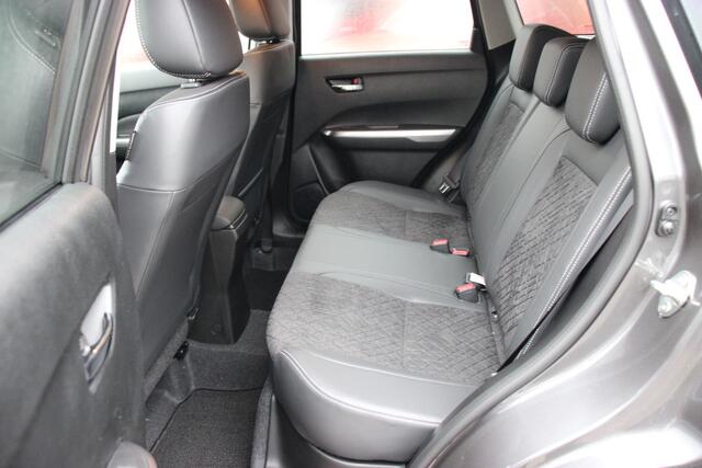 Suzuki VITARA 1.4 Boosterjet Style Hybrid Automaat | Demo Deal |