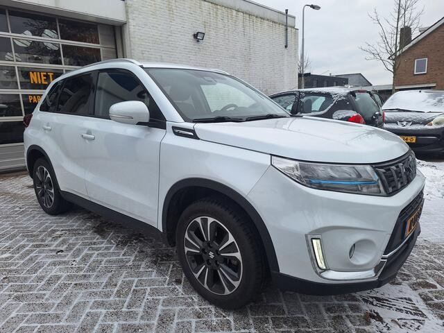 Suzuki VITARA 1.4 Boosterjet Style Smart Hybrid TREKHAAK