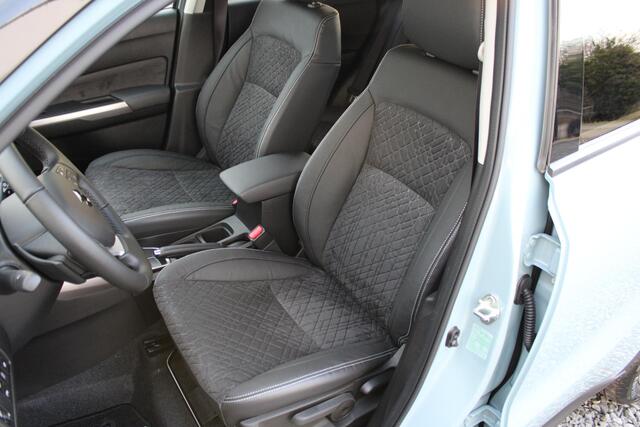 Suzuki VITARA 1.4 Boosterjet Smart Hybrid Style NIEUWE AUTO IN STIJL UITVOERING!