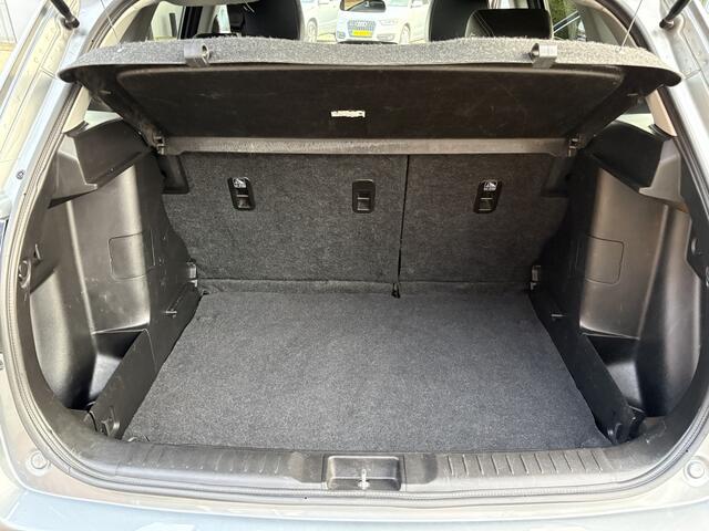 Suzuki VITARA 1.6 High Executive Automaat ( Navigatie, Adaptive Cruise Control, Panoramadak, Camera, Trekhaak) RIJKLAARPRIJS!