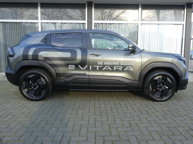 Suzuki VITARA e Select 61 kWh Land Breeze Green