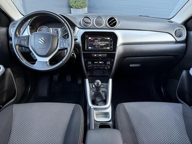 Suzuki VITARA 1.6 Exclusive Navi,Camera,Stoelverwarming,120pk,Clima,Cruise,Lm velgen,2e Eigenaar,Apk tot 06-2026